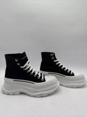 Alexander McQueen Tread Slick High Black White